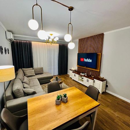 Luxury Apartaments 地拉那 外观 照片