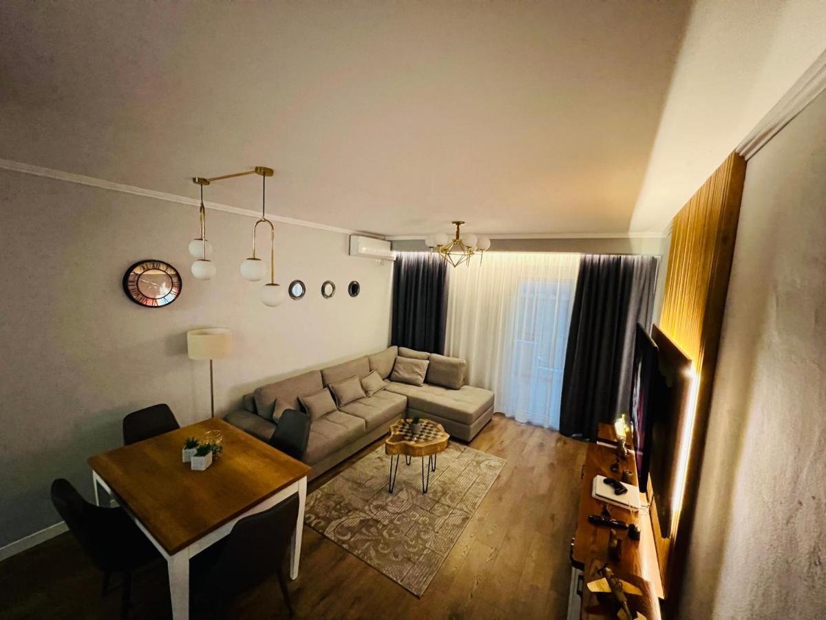 Luxury Apartaments 地拉那 外观 照片